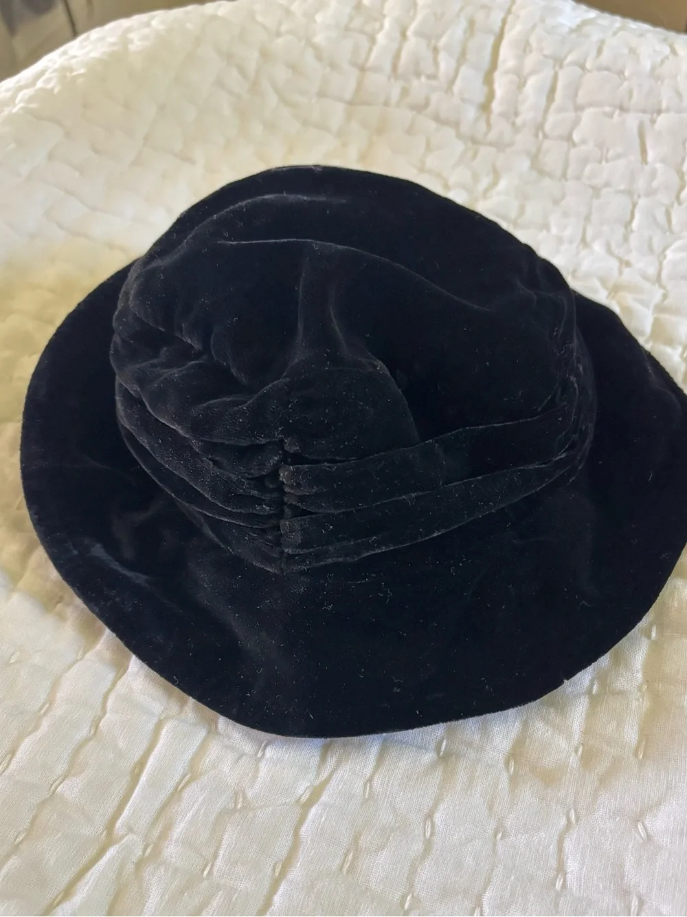 Vintage Silk Velvet Bucket Hat Black Baby Size 18mo-3T